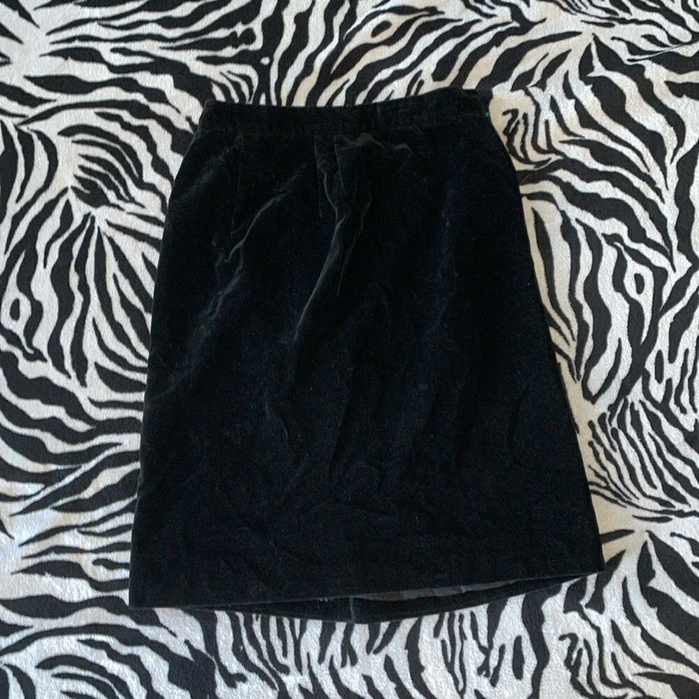 Vintage 1996 Bergdorf Goodman flocked crushed velvet business skirt